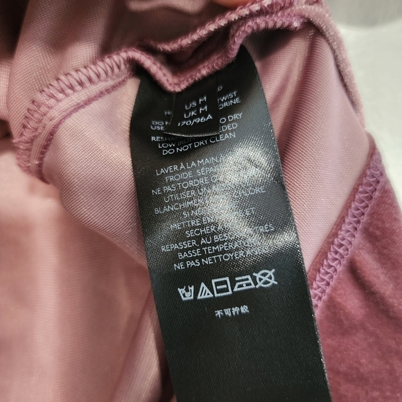 By Anthropologie Pink Rose Krista Velvet short sleeve mockneck top holiday girly - Picture 10 of 12